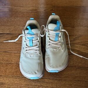 Altra Women's Lone Peak 7 Trail Running Shoes